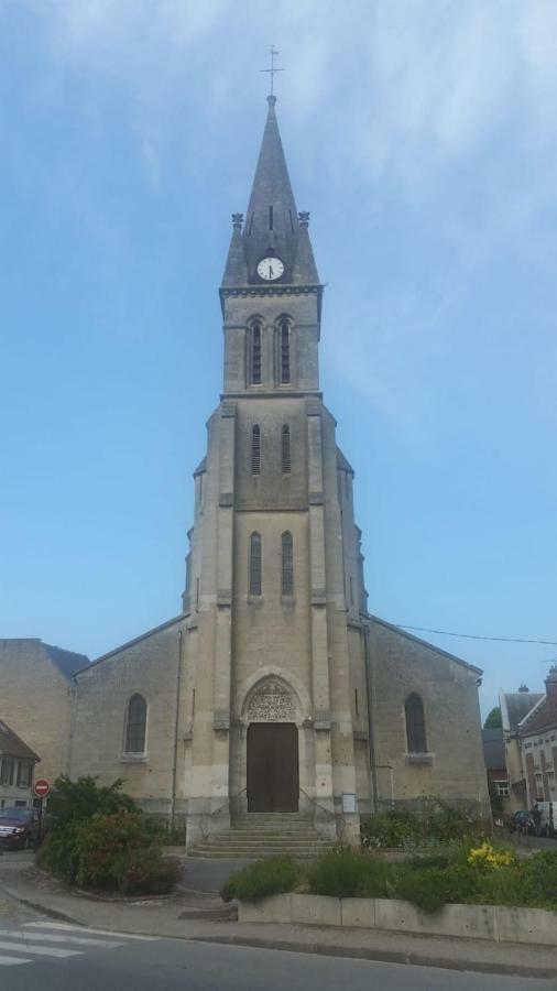Appartement Cosy A Soissons Exterior photo